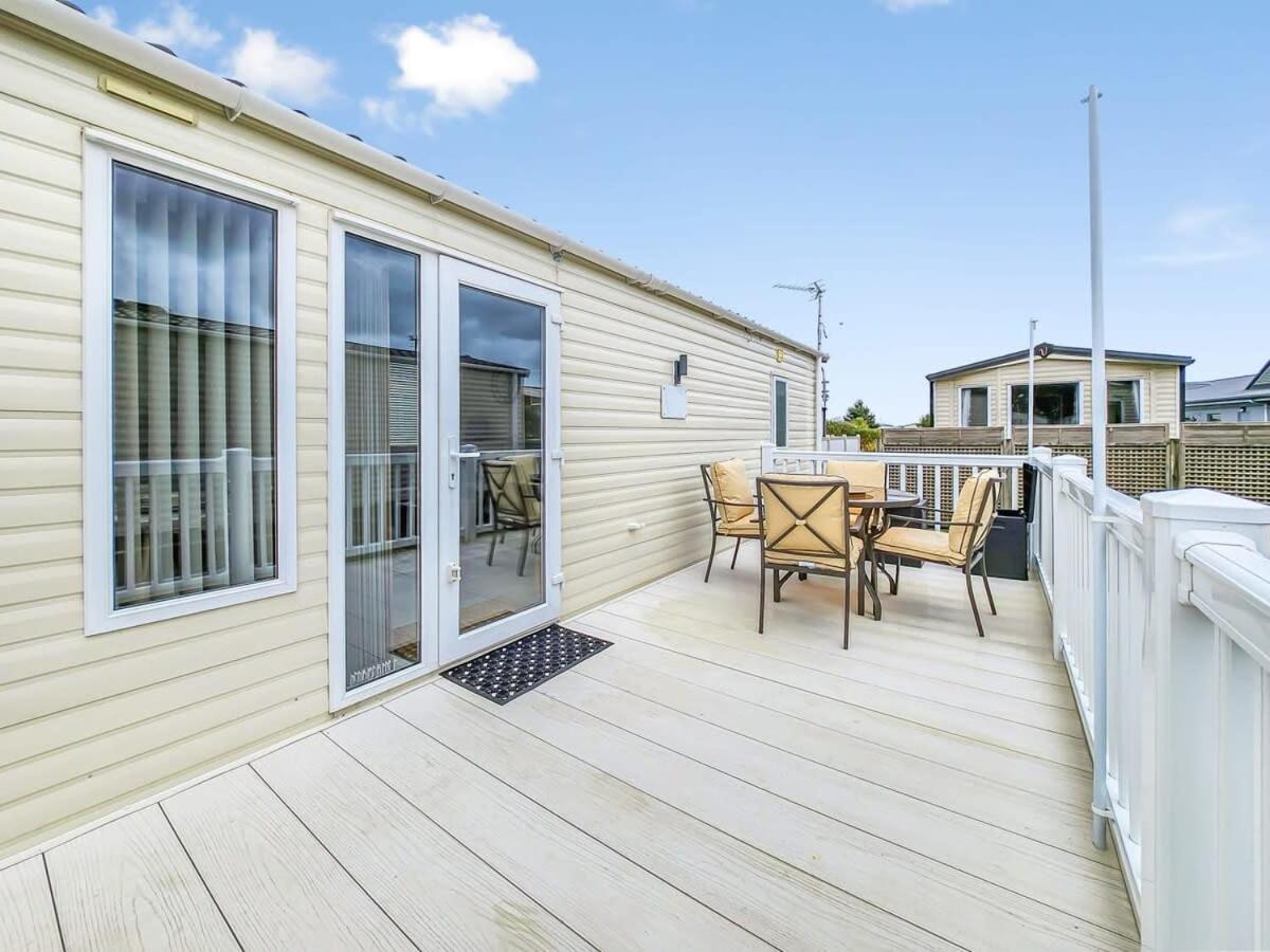Villa Escape To Paradise At Pevensey Bay Holiday Park 13 Woodland Walk Exterior foto