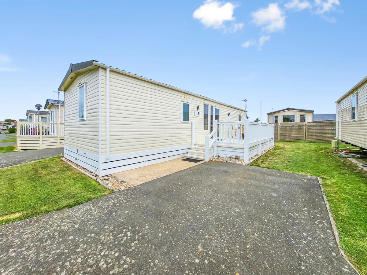 Villa Escape To Paradise At Pevensey Bay Holiday Park 13 Woodland Walk Exterior foto